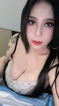 Experience Unforgettable Moments with Eden Scarlett by Your Side