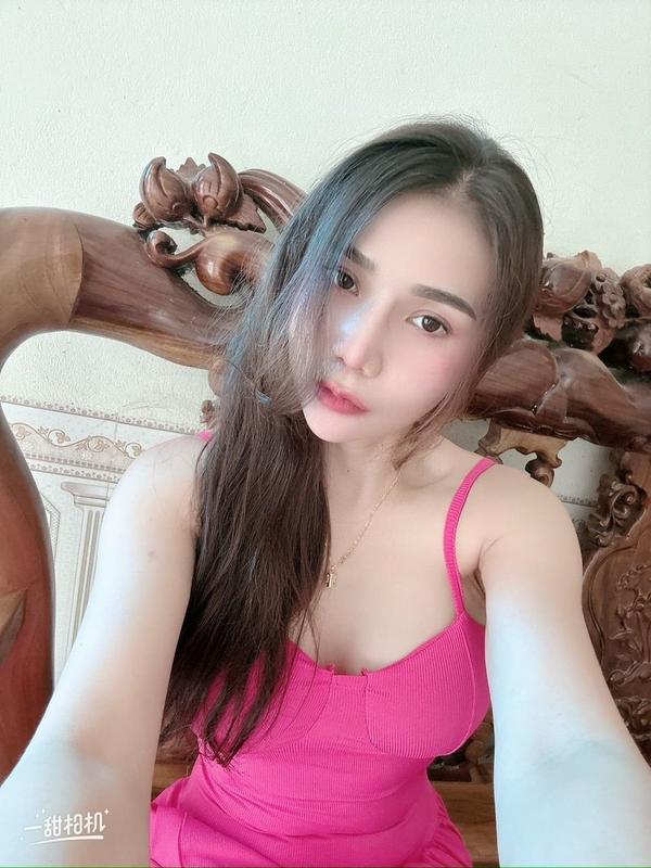 Experience Unforgettable Moments with Scarlett Desire by Your Side